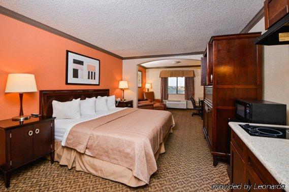 Quality & Hotel