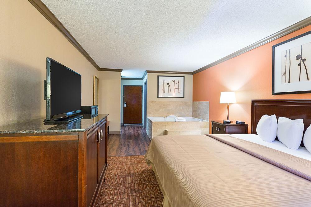 Quality & Hotel