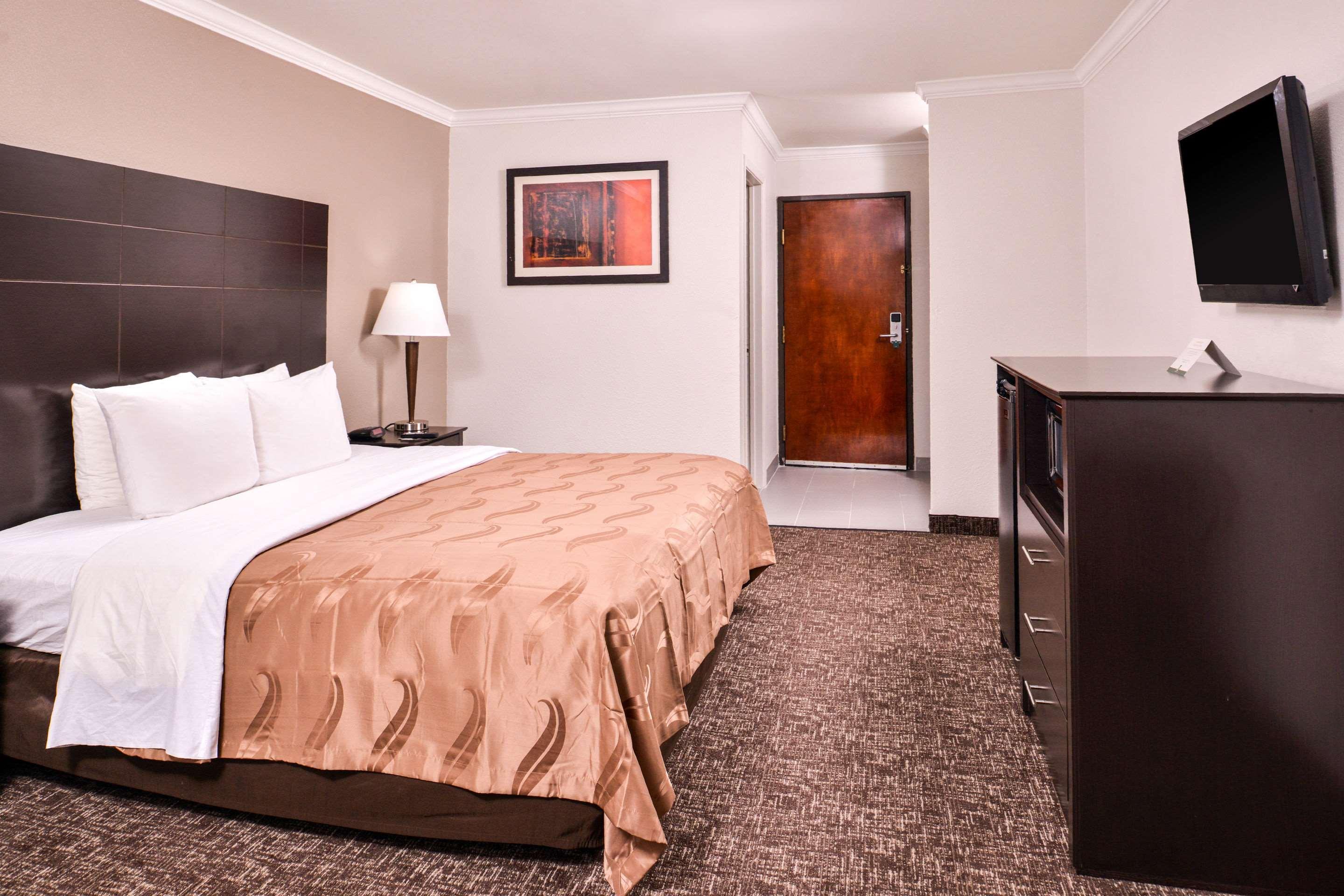 Quality & Hotel Beaumont