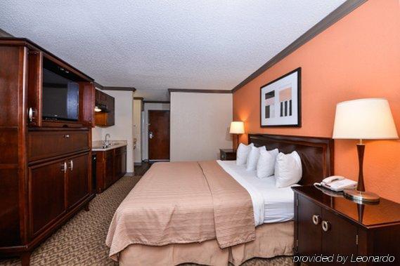 Quality & Hotel 2*