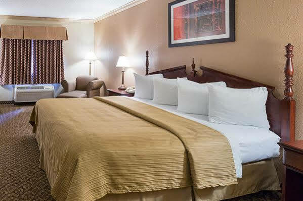 Hotel Quality & 2*